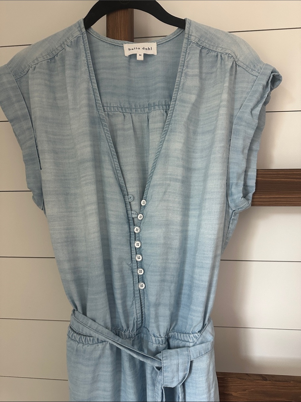 Bella Dahl Light Denim Button Front
Jumpsuit with Tie Waist EUC - Picture 3 of 5